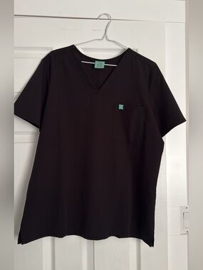 Black Scrub Top